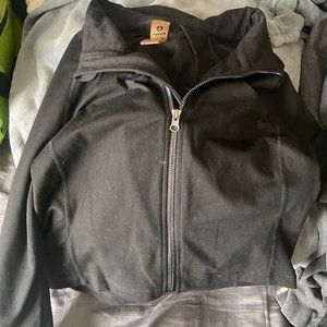 black cropped zip up